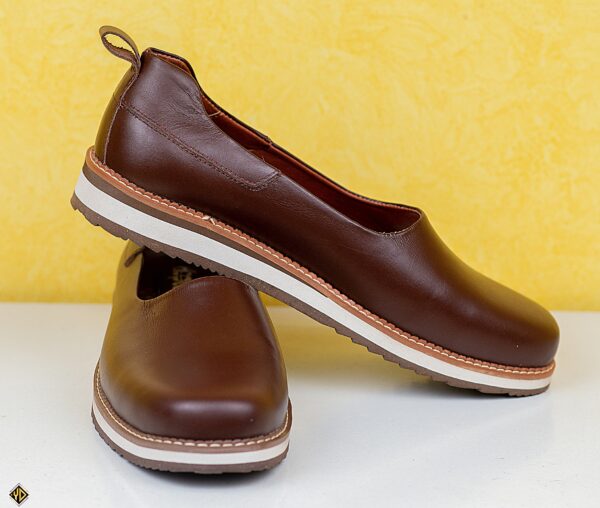 Leather Stylish Men Shoes Brown Color - Image 3